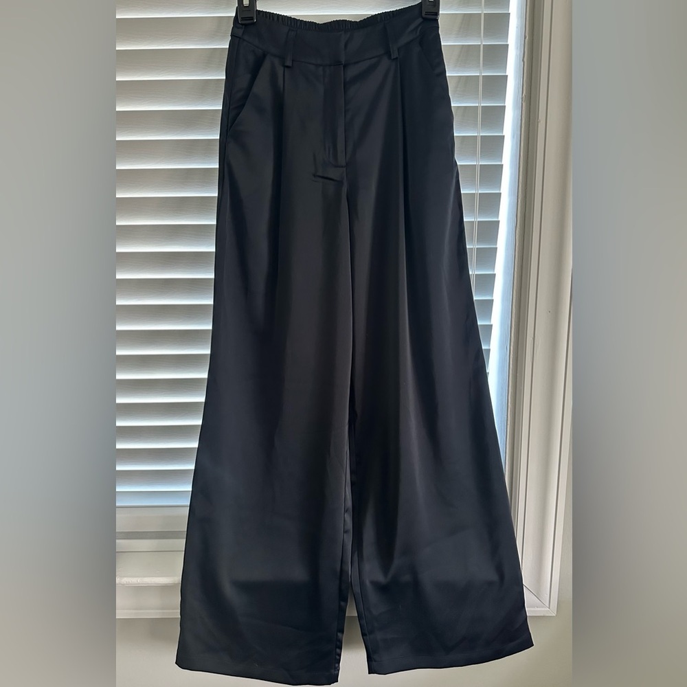 House of Harlo 1960 Satin Pants Wide  Leg Blue - Picture 3 of 6
